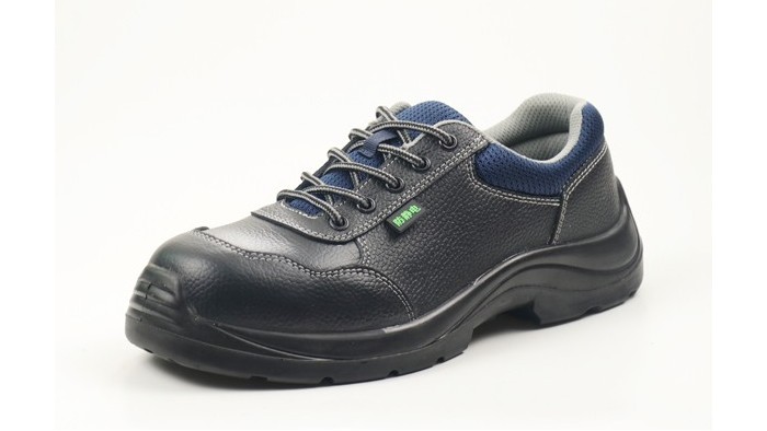 百華勞保|防靜電安全鞋究竟該怎么選？千萬(wàn)別大意！