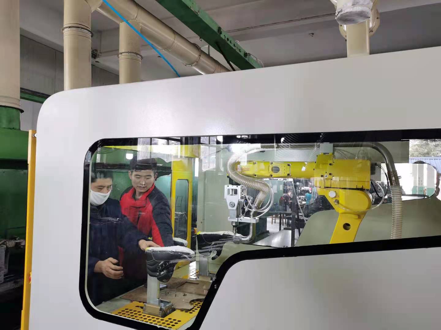 百華防靜電安全鞋生產線