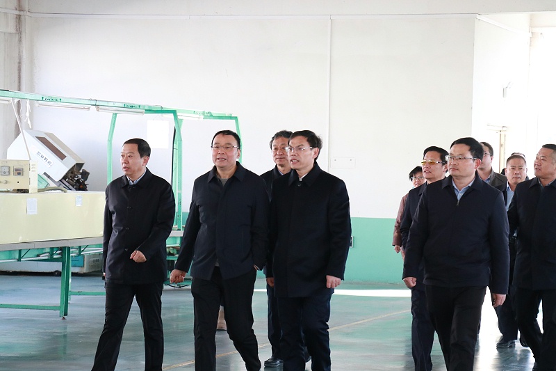 沂南縣委書記侯占夫百華鞋業調研指導